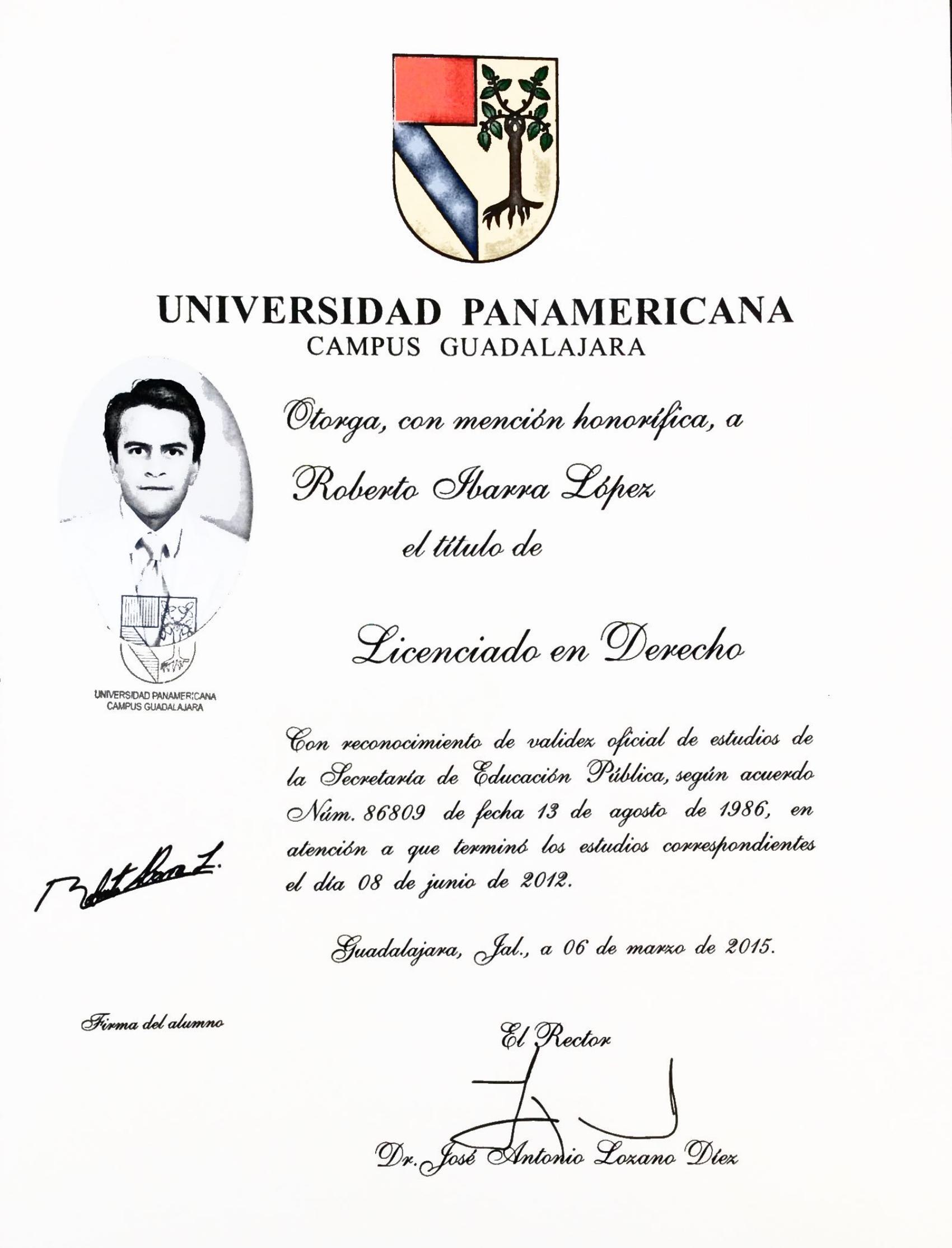 Título Universitario